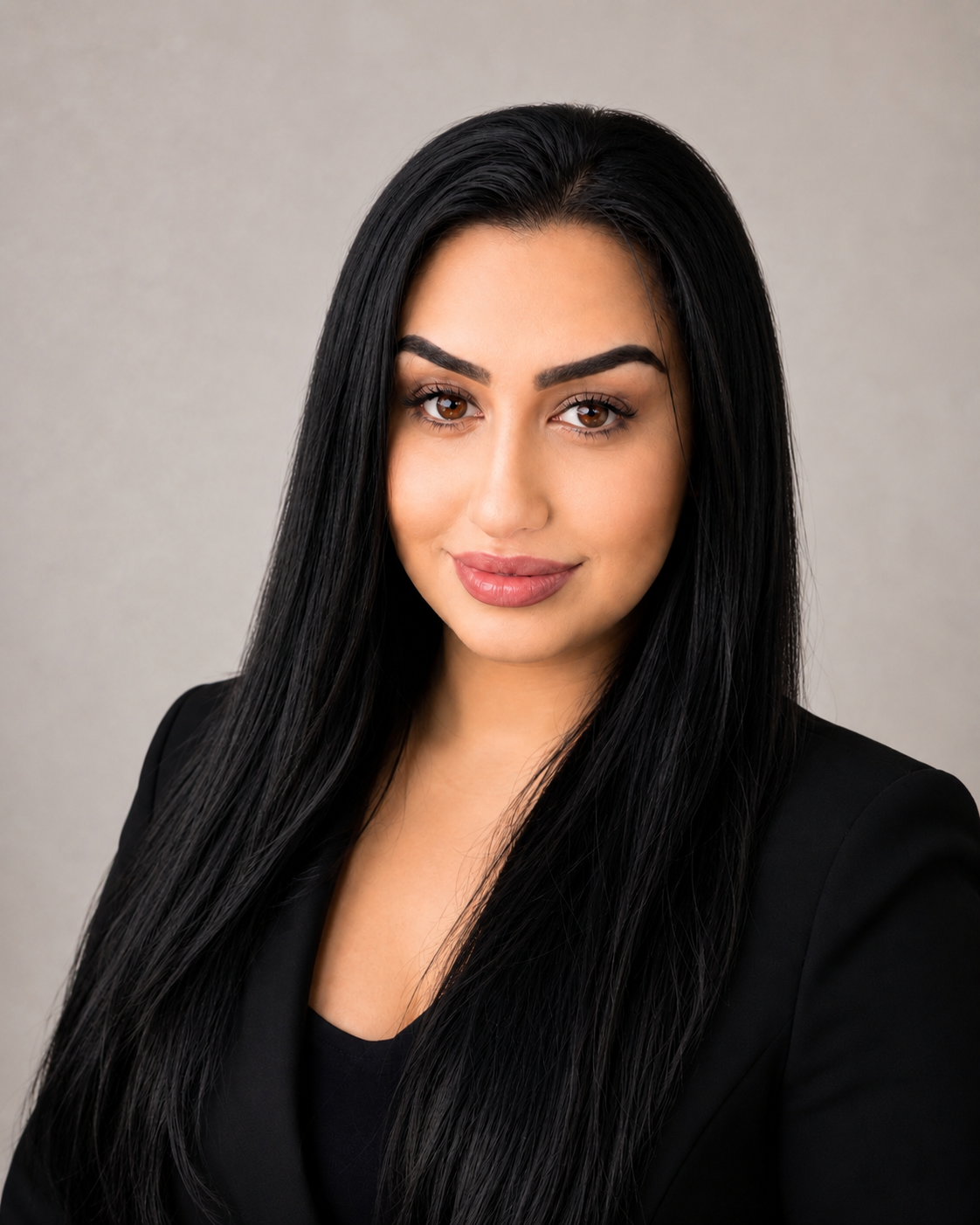 Freshta Azizi — Founder & Director
